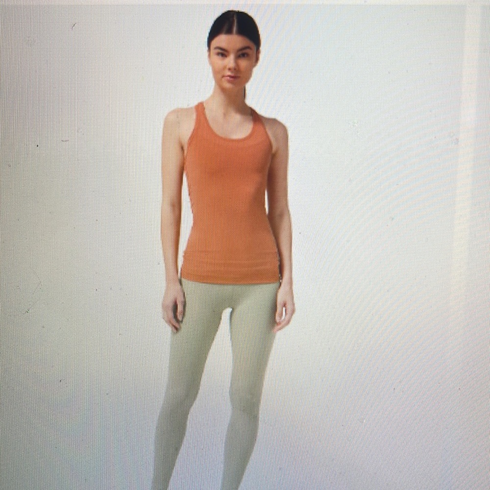 Lululemon Cool Racerback Nulu Size 4